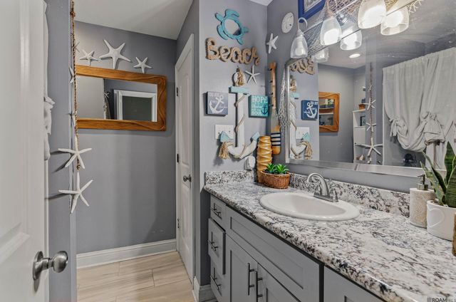 14220 Richardson Dr, Greenwell Springs, LA 70739