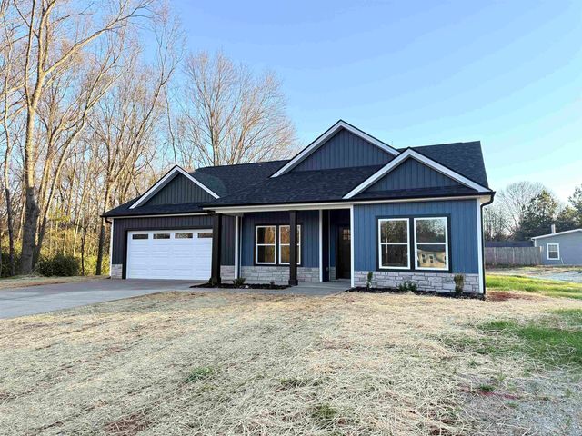 177 Cedar Avenue, Wellford, SC 29385