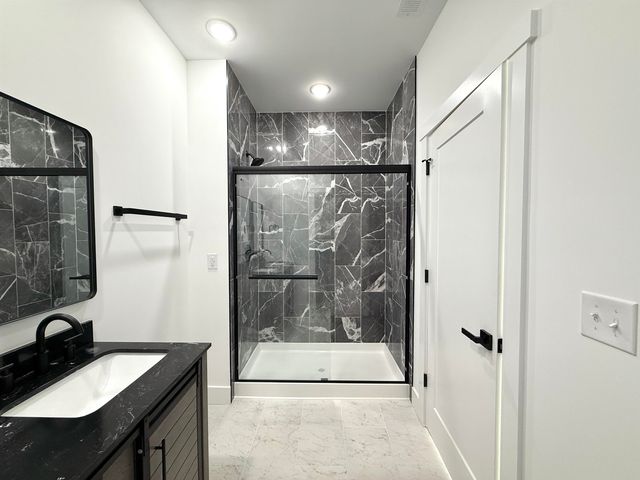 177 Cedar Avenue, Wellford, SC 29385