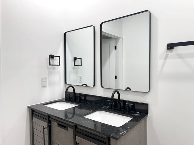 177 Cedar Avenue, Wellford, SC 29385