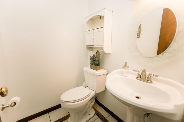 3061 Merrie Drive, Hebron, KY 41048