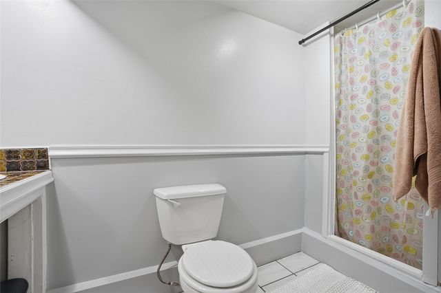 706 Giblin Drive, Iowa City, IA 52246
