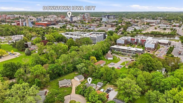 706 Giblin Drive, Iowa City, IA 52246
