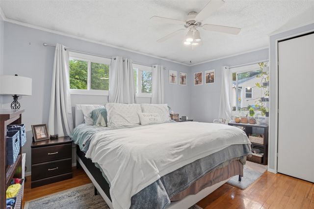 706 Giblin Drive, Iowa City, IA 52246