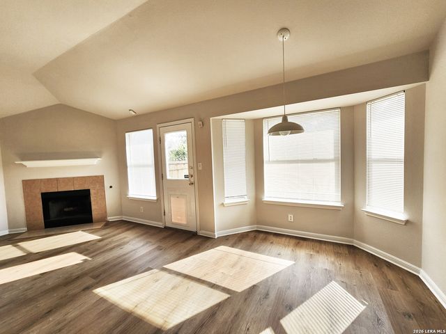 8422 Whitebrush, Converse, TX 78109