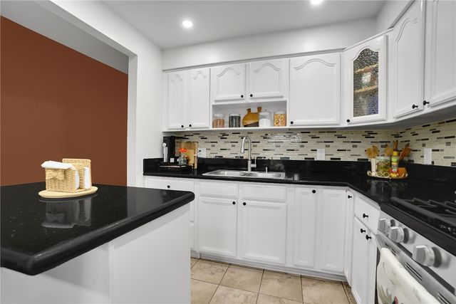 1795 W Glenoaks Avenue, Anaheim, CA 92801