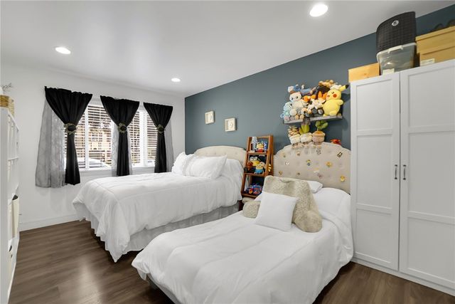 1795 W Glenoaks Avenue, Anaheim, CA 92801