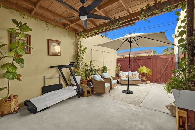 1795 W Glenoaks Avenue, Anaheim, CA 92801