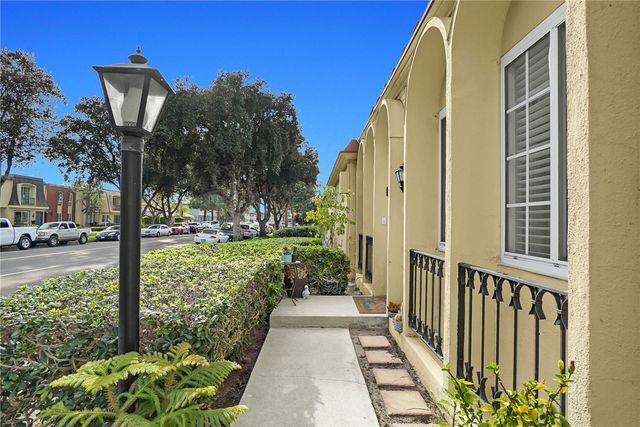 1795 W Glenoaks Avenue, Anaheim, CA 92801