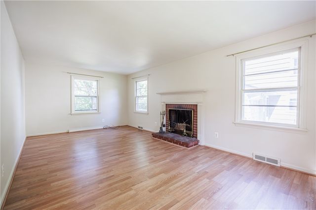 153 Fairhaven Road, Brighton, NY 14610