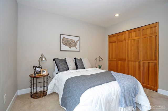 43622 SE 170th Street, North Bend, WA 98045