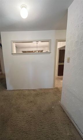 5804 Whitebrook DR, Austin, TX 78724