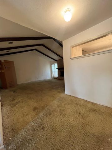 5804 Whitebrook DR, Austin, TX 78724