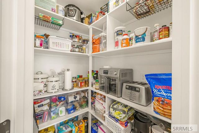 5966 Lochsa Street, Idaho Falls, ID 83404