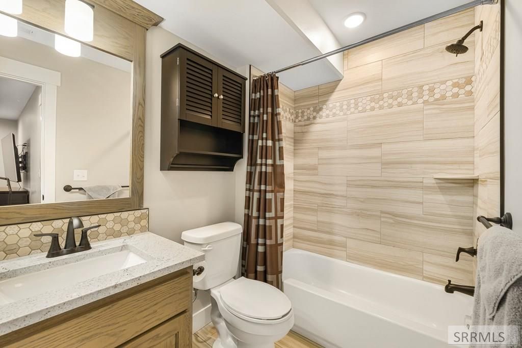 Image 40 of property listing at 5966 Lochsa Street, Idaho Falls, ID 83404