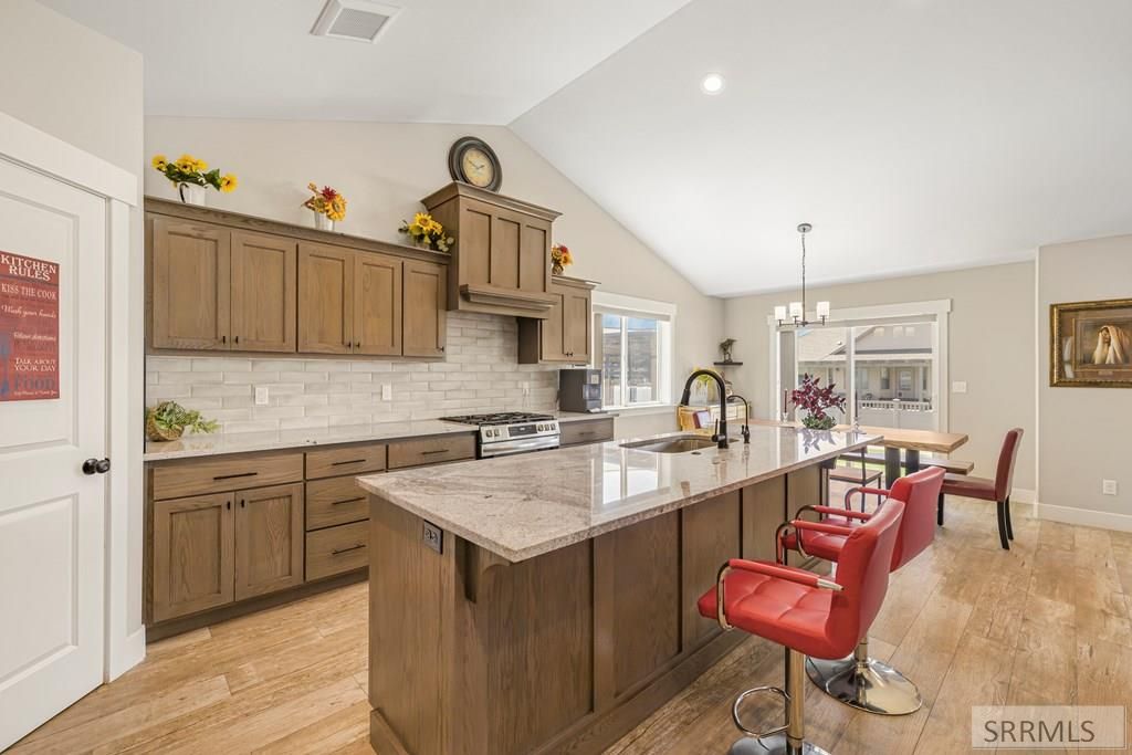 Image 8 of property listing at 5966 Lochsa Street, Idaho Falls, ID 83404