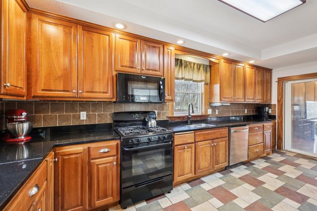 2306 N Ferry Street, Anoka, MN 55303