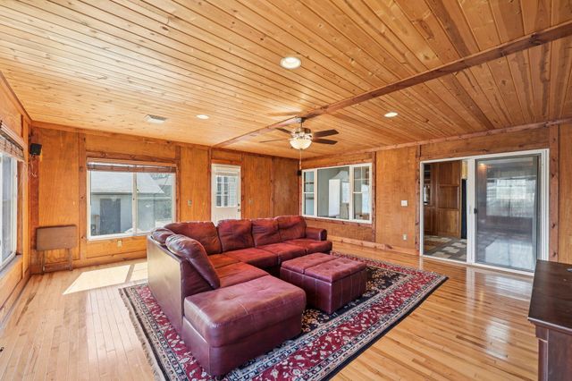 2306 N Ferry Street, Anoka, MN 55303