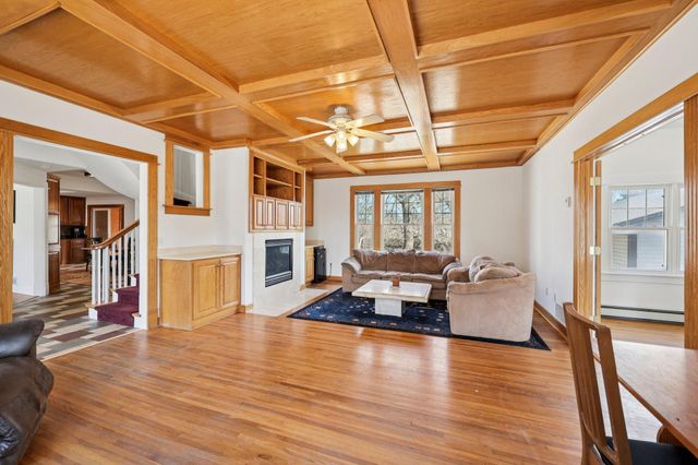 2306 N Ferry Street, Anoka, MN 55303