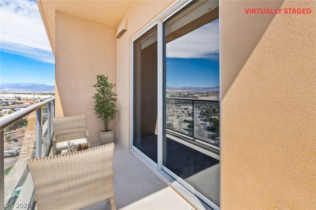 8255 Las Vegas Boulevard 1321, Las Vegas, NV 89123