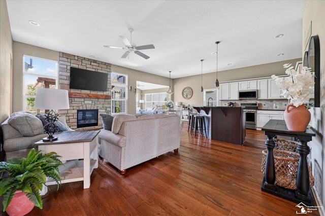 6751 W Summer Breeze Drive, Lambertville, MI 48144