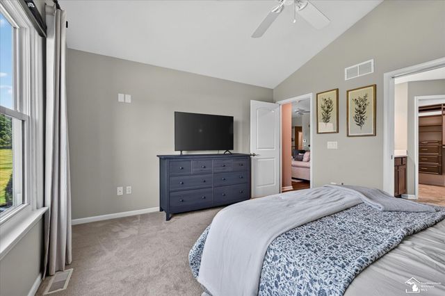 6751 W Summer Breeze Drive, Lambertville, MI 48144