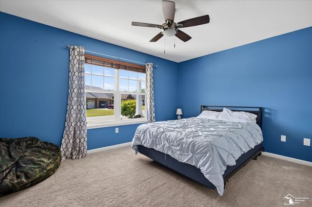 6751 W Summer Breeze Drive, Lambertville, MI 48144
