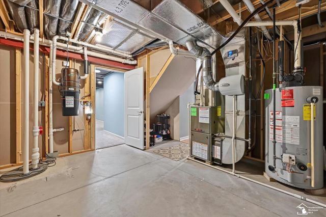 6751 W Summer Breeze Drive, Lambertville, MI 48144