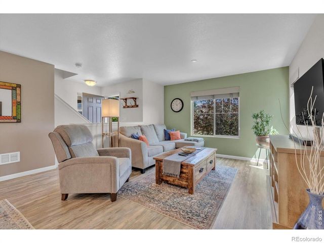 69 Quail Road, Longmont, CO 80501