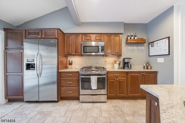 16 Cobb Pl, Morristown Town, NJ 07960