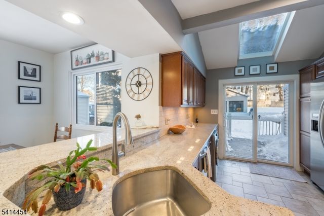 16 Cobb Pl, Morristown Town, NJ 07960