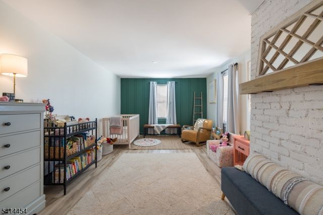 16 Cobb Pl, Morristown Town, NJ 07960