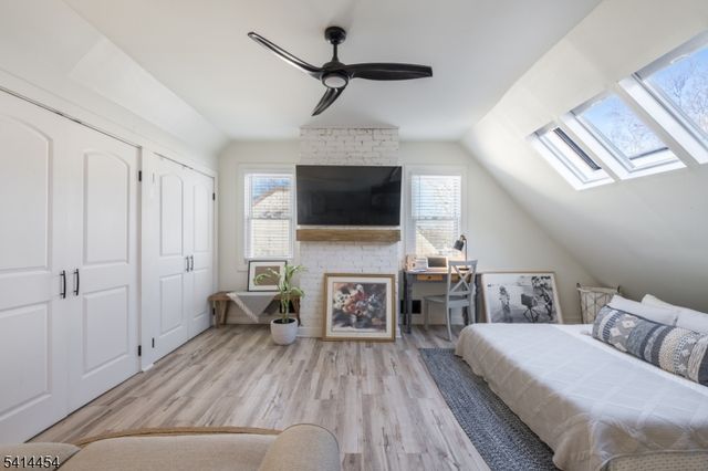 16 Cobb Pl, Morristown Town, NJ 07960