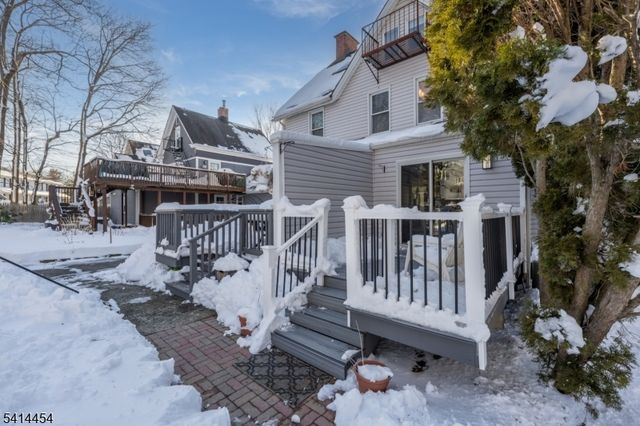 16 Cobb Pl, Morristown Town, NJ 07960