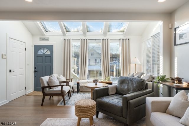 16 Cobb Pl, Morristown Town, NJ 07960