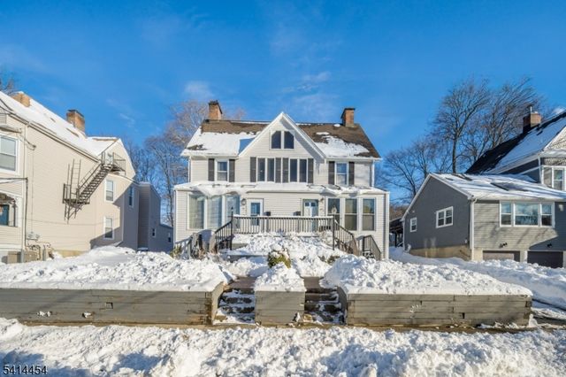 16 Cobb Pl, Morristown Town, NJ 07960