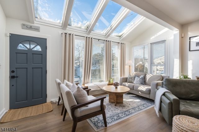 16 Cobb Pl, Morristown Town, NJ 07960