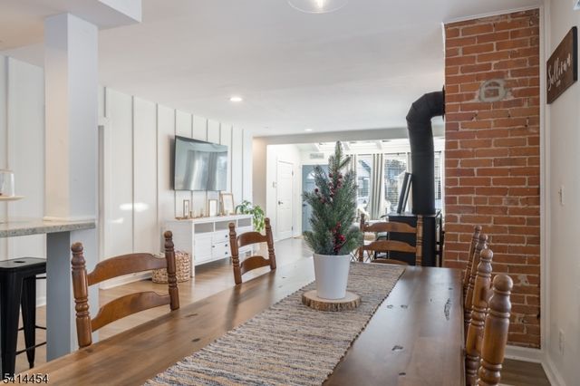 16 Cobb Pl, Morristown Town, NJ 07960