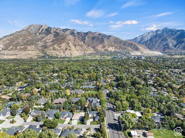 6187 S 2090 E, Holladay, UT 84121