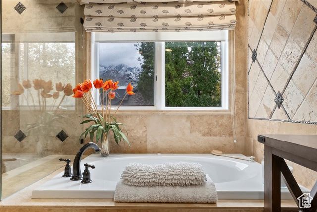 6187 S 2090 E, Holladay, UT 84121