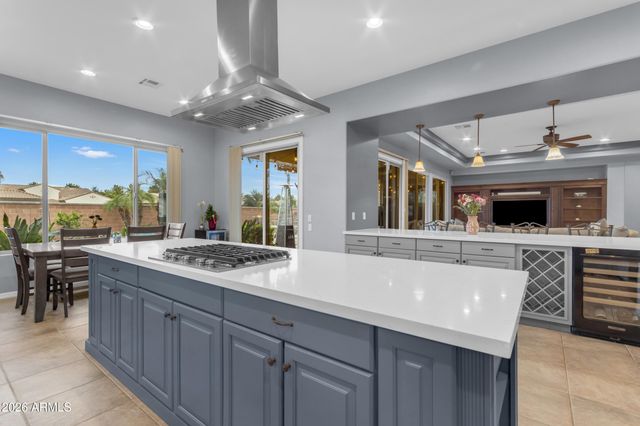 2004 E CANYON Place, Chandler, AZ 85249