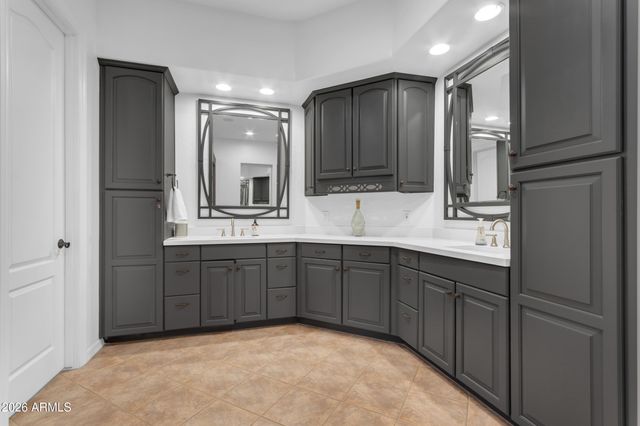 2004 E CANYON Place, Chandler, AZ 85249