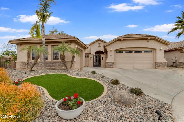 2004 E CANYON Place, Chandler, AZ 85249