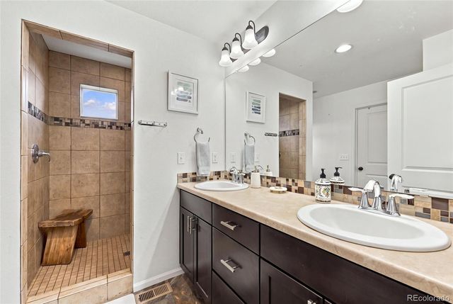 1516 Raindrop Way, Castle Rock, CO 80109