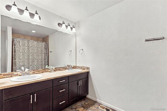 1516 Raindrop Way, Castle Rock, CO 80109