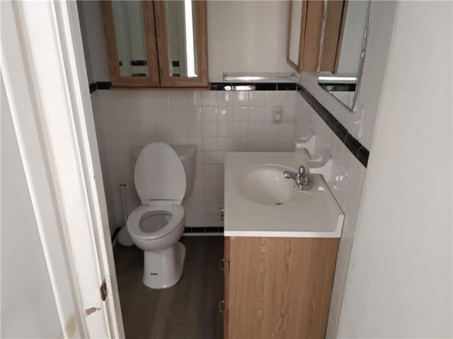 4076 FAIRMONT Street, Gainesville, GA 30506