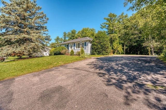 208 Stony Brook Road, Raynham, MA 02767