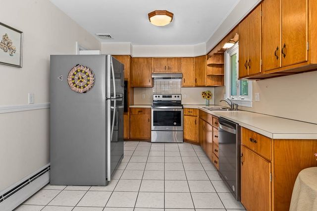 208 Stony Brook Road, Raynham, MA 02767