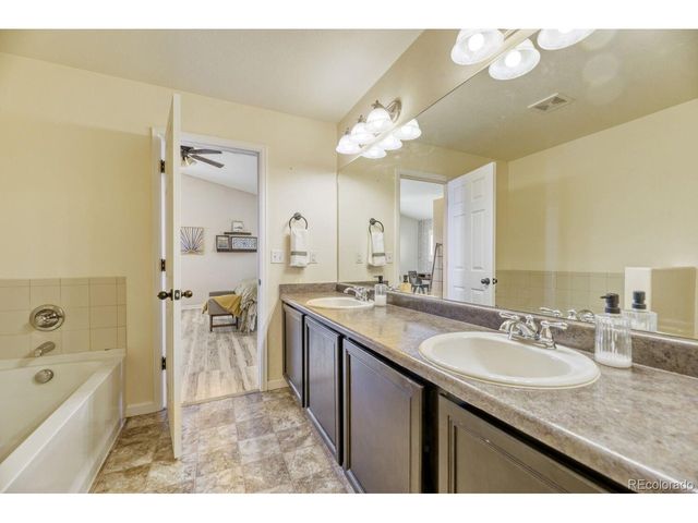 1843 Blue Oak Ct, Castle Rock, CO 80104