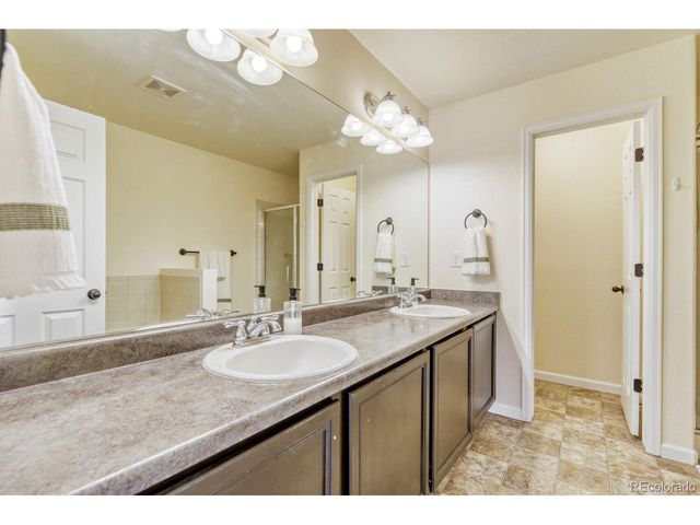 1843 Blue Oak Ct, Castle Rock, CO 80104